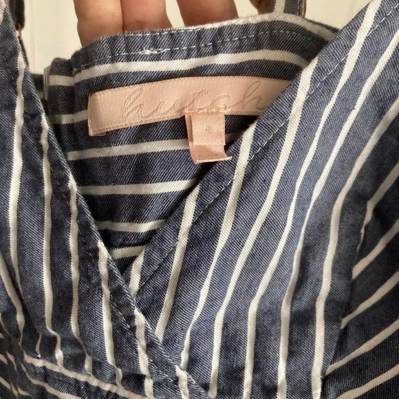 Women's Not so Mystery Box Size Small - Picture 6 of 13